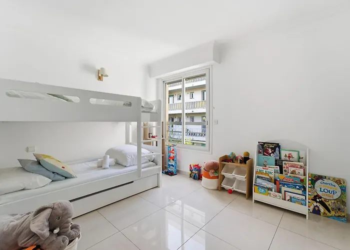 Margot - Welkeys アパート ル·カネ